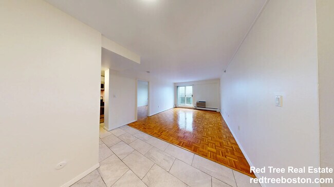 Building Photo - 185 Freeman St