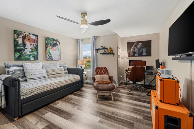 Building Photo - 10652 Ivanhoe Ln