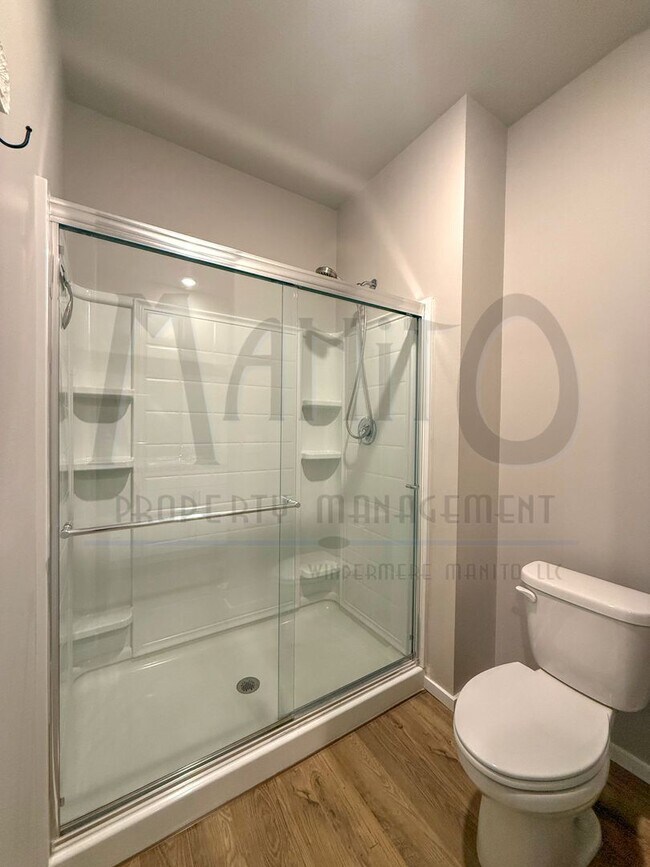 Building Photo - Beautiful Cheney Home