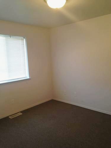 Building Photo - 1162 Dogwood Cir