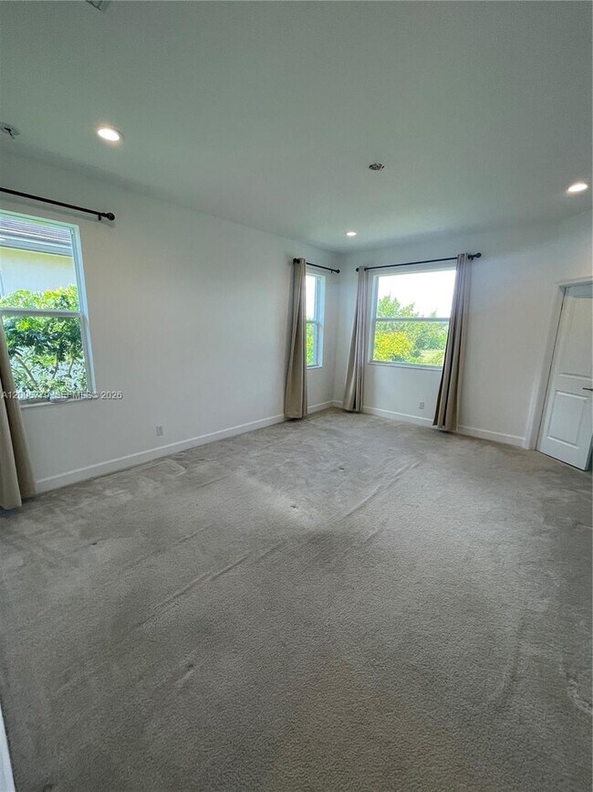 Building Photo - 9019 Kingsmoor Wy