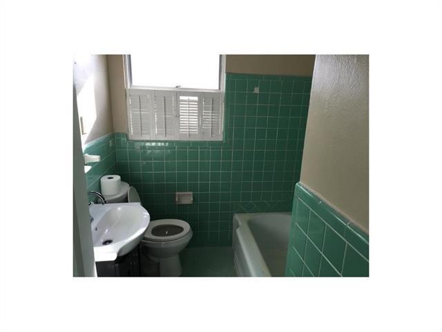 Building Photo - 1505 Hilltop Dr