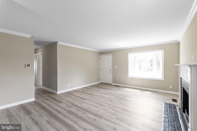 Building Photo - 1317 Cedarwood Dr