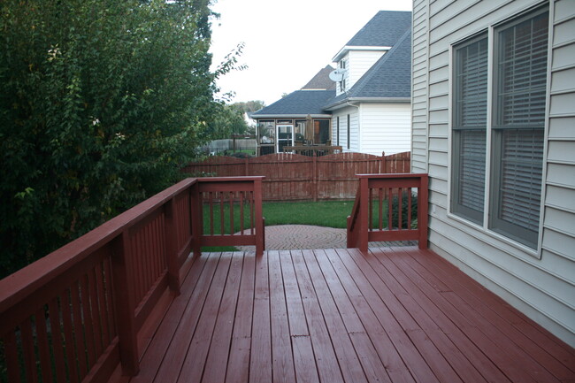 Building Photo - Beautiful York County Home!!