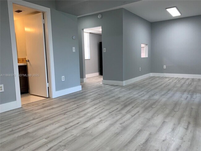 Building Photo - 301 NW 177th St