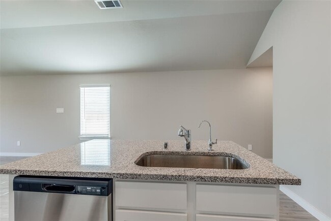 Building Photo - 925 Oak Mist Ln