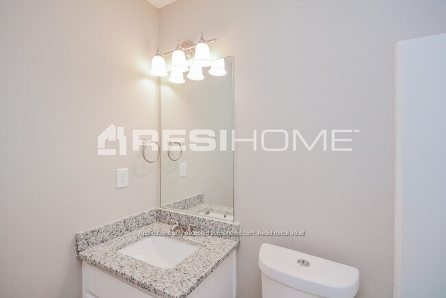 Building Photo - 138 Floresta Dr