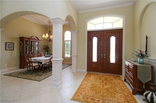 Building Photo - 481 Maunder Ct