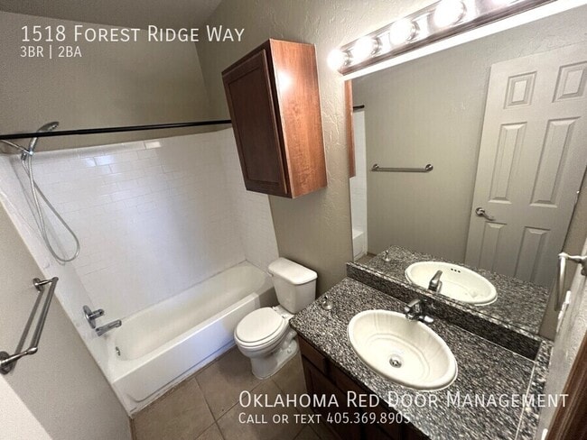 Building Photo - 1518 Forrest Ridge Way