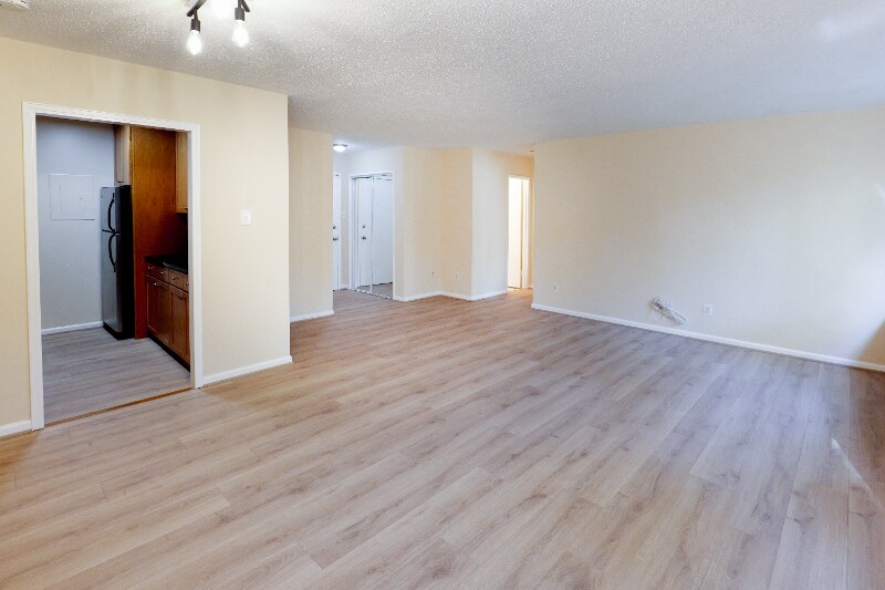 Building Photo - 1730 Arlington Blvd