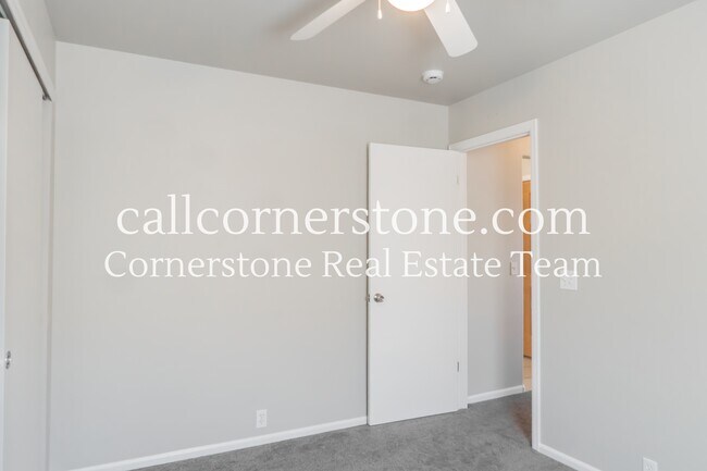 Building Photo - 6506 Summer Grace St