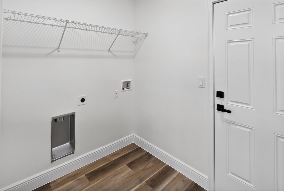 Building Photo - 9066 N Akola Way