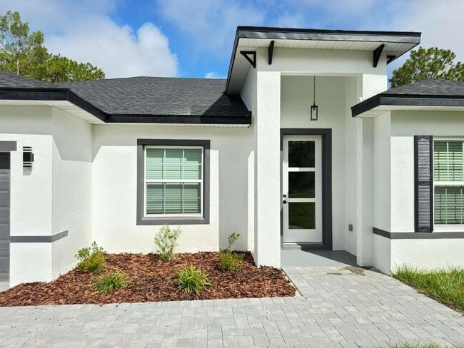 Building Photo - 3741 W Forest Dr