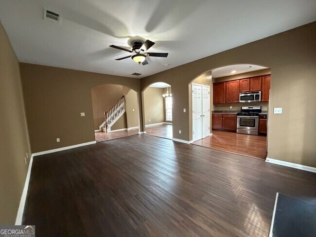 Building Photo - 2473 Capella Cir SW