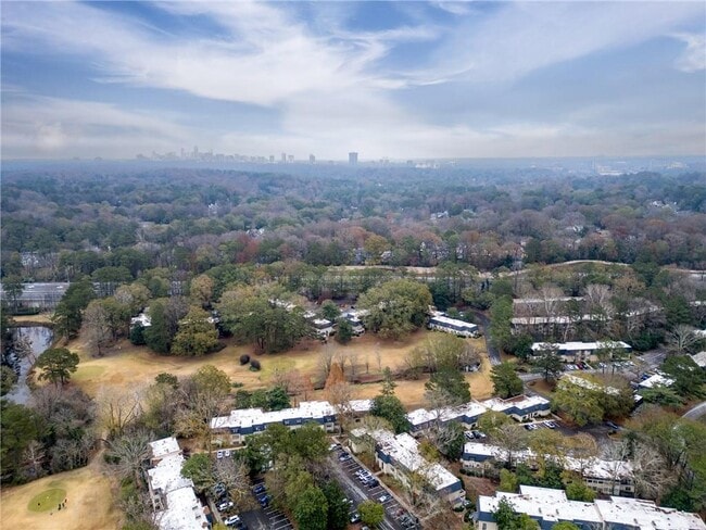 Building Photo - 127 Lablanc Way NW