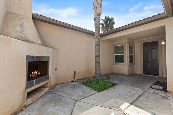 Building Photo - 341 Caldera St