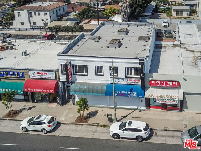 Building Photo - 4019 W Olympic Blvd