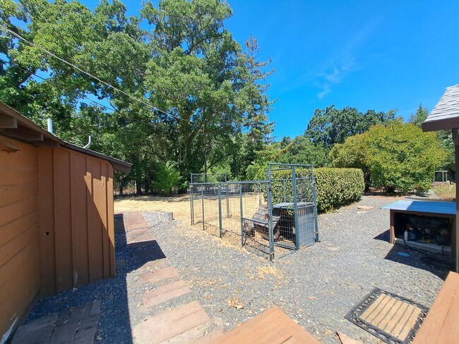 Building Photo - Living that Country Life in Napa - Close t...