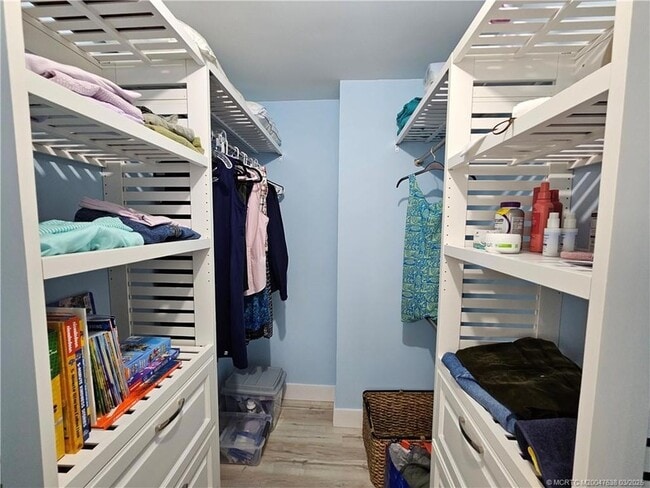 Building Photo - 1357 NE Ocean Blvd