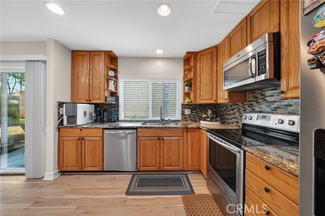 Building Photo - 4842 Carmonita Ln