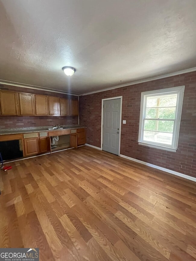 Building Photo - 108 Celia Dr