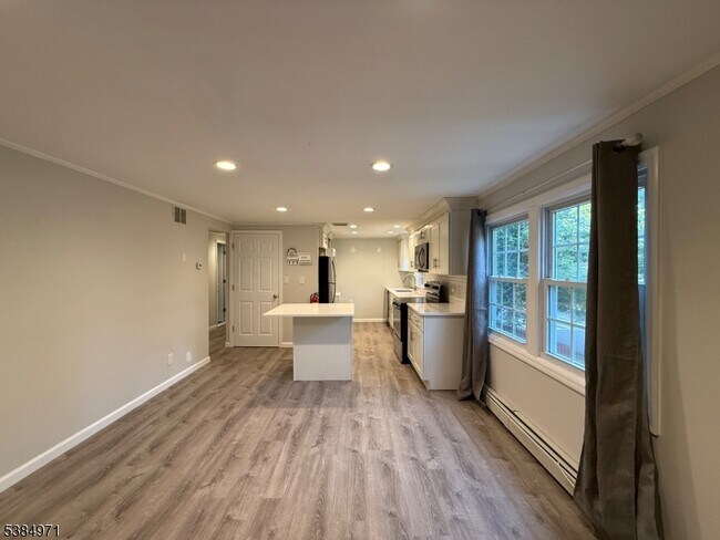 Building Photo - 200 N Lehigh Ave