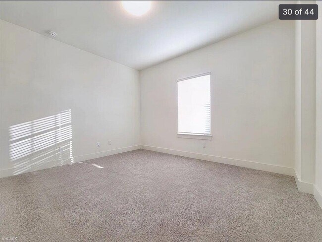 Building Photo - 7848 Laramie Bnd