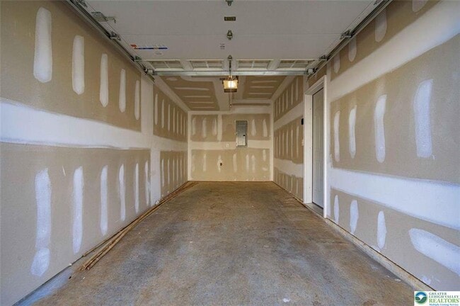 Building Photo - 304 Stonewood Ln