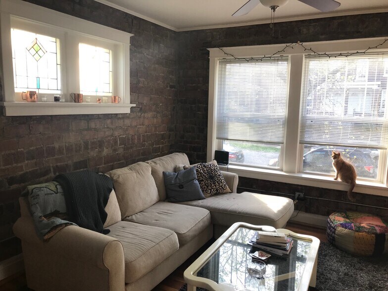 Building Photo - 2130 Maury Ave