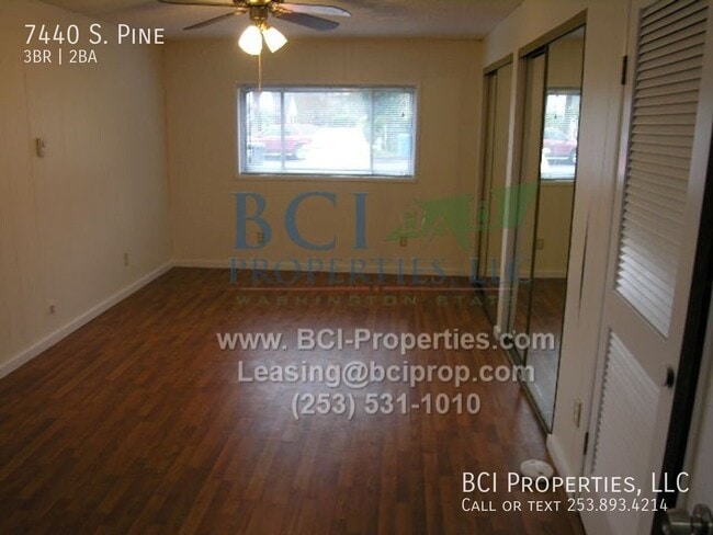 Building Photo - 7440 S. Pine-