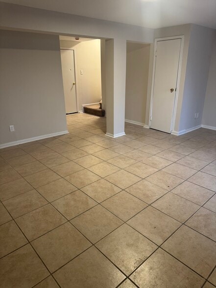 Building Photo - 15125 Arum Pl