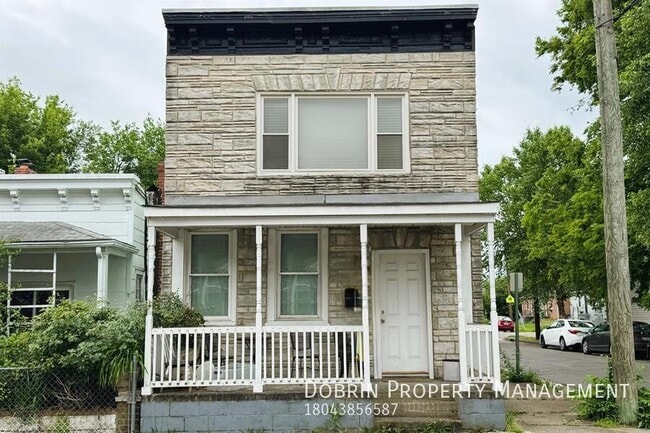 Primary Photo - 1745 Winder St