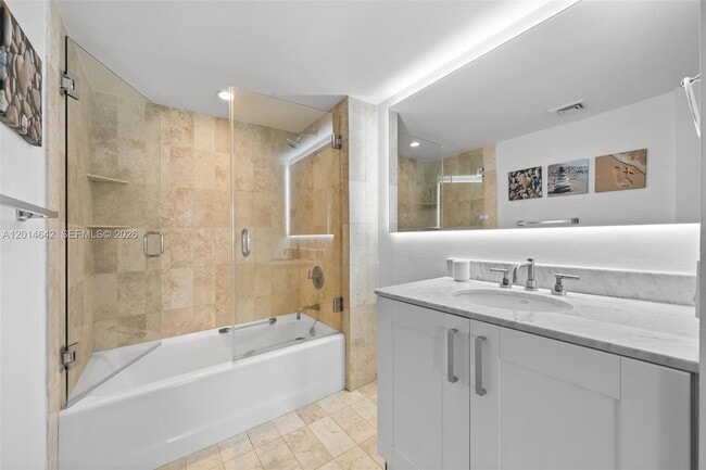 Building Photo - 9499 Collins Ave