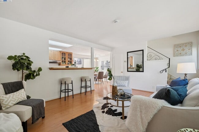 Building Photo - 1504 137th Ave