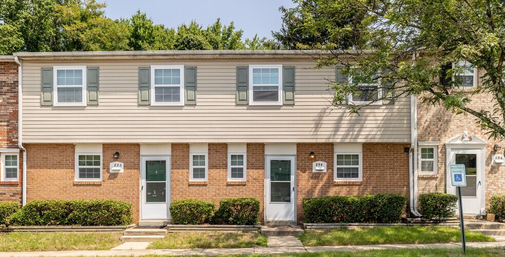Seven Oaks Townhomes 802 Kingston Ct Edgewood MD 21040 Apartment Finder