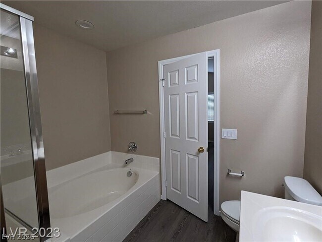 Building Photo - 6298 W Levi Ave