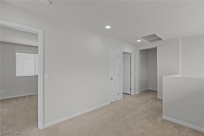 Building Photo - 8924 Willow Break Ave