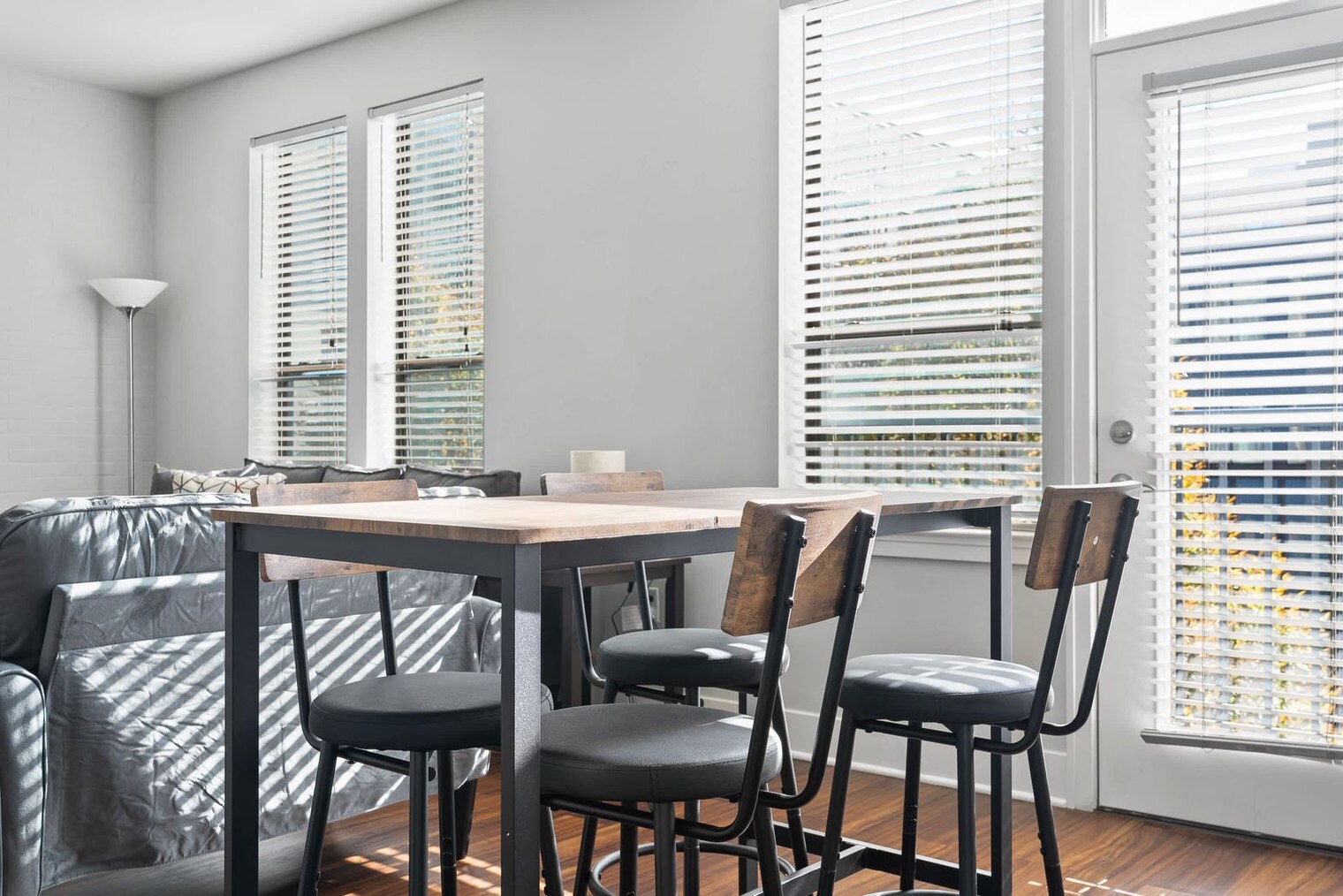 Building Photo - 235 S Delaware St