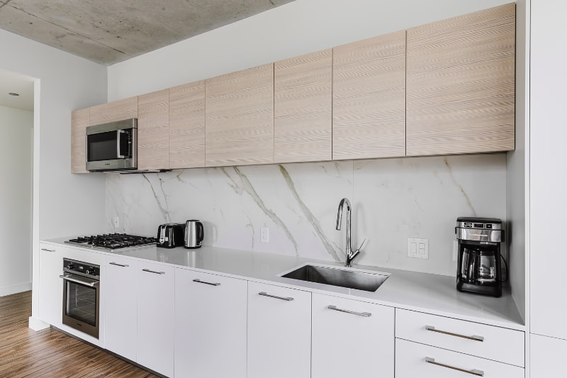 Building Photo - 630 W Randolph St