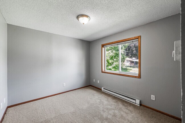Building Photo - 306 N 23rd Ave