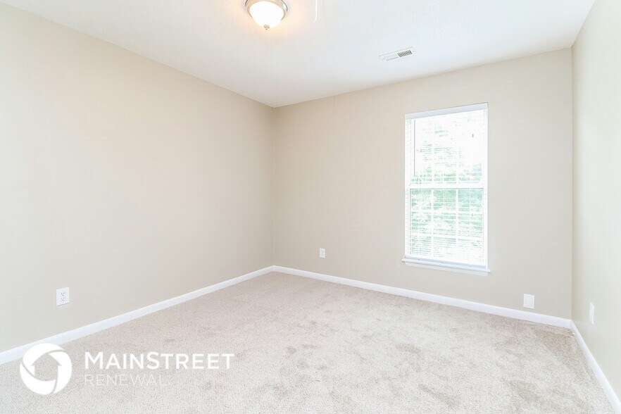 Building Photo - 2712 Denise Dr