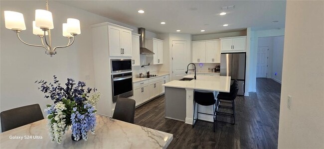 Building Photo - 18410 Blue Heron Cir