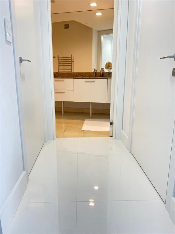 Building Photo - 17201 Collins Ave