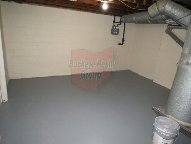 Building Photo - 186 College St. Groveport, OH 43125