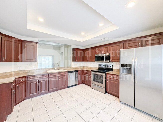 Building Photo - 1031 Hidden Ct