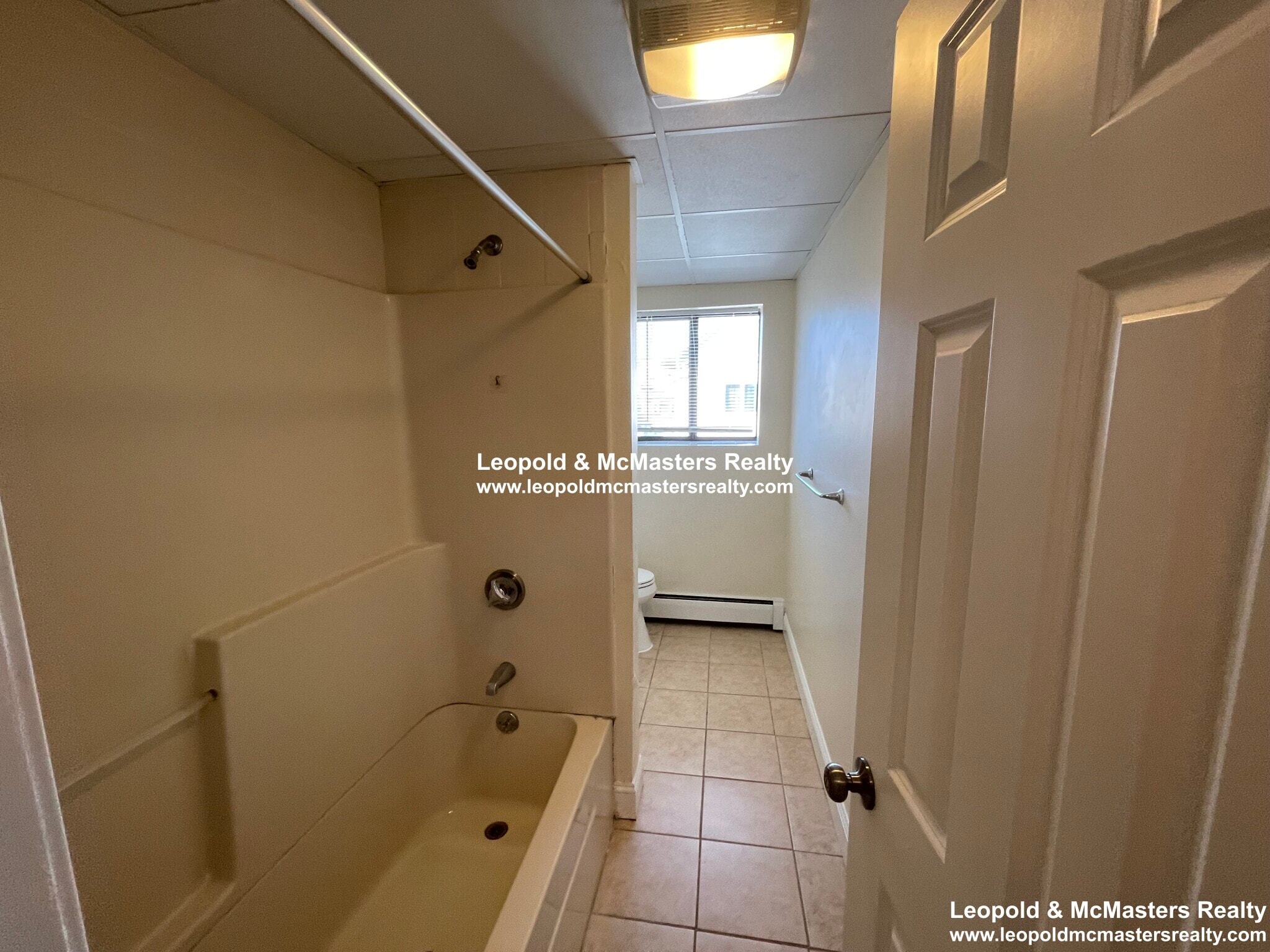 Building Photo - 81 Litchfield St