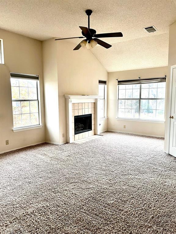 Building Photo - 2904 Wren Cir