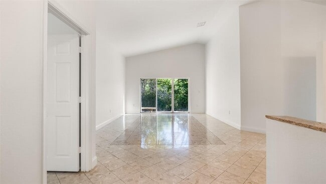 Building Photo - 19820 SW 7th Pl