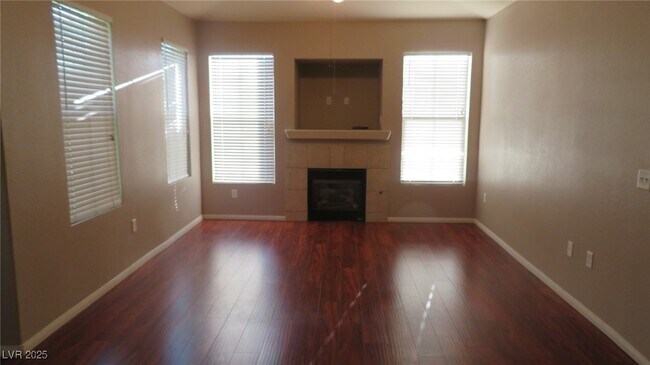 Building Photo - 9975 Peace Way