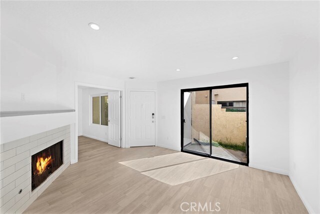 Building Photo - 19 Grenada St